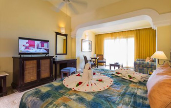 Junior Suites - Grand Palladium White Sand Resort & Spa - All Inclusive Resort Junior Suites - Grand Palladium White Sand Resort & Spa - All Inclusive Resort
